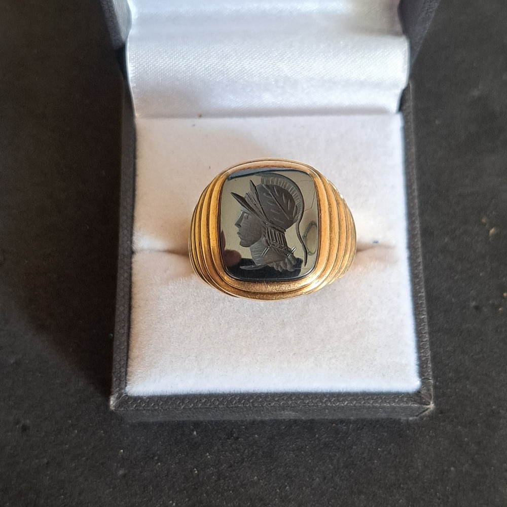 *SOLD*Mens Vintage Solid 10k Yellow Gold Hematite Roman Soldier Ring